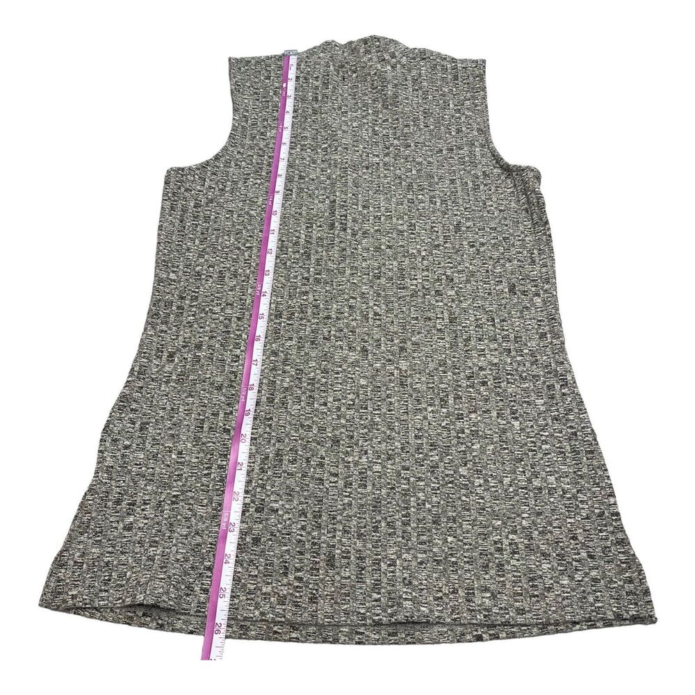 Simply Styled by Sears Women’s Medium Tank Top Classic, Comfortable, and Chic - Picture 5 of 7